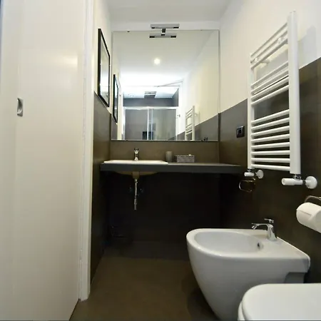 Modern In + Balcony * Naples