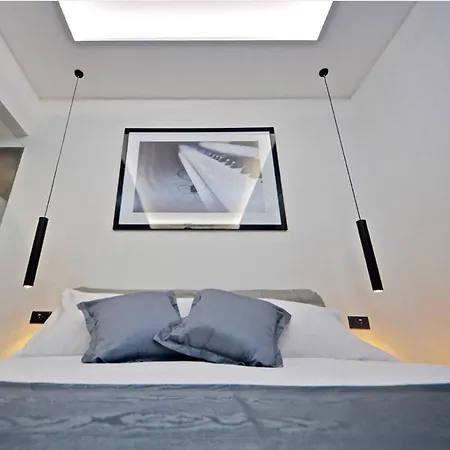 Appartement Modern In + Balcony *